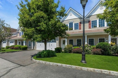 Welcome to effortless living in this beautifully maintained - photo 2