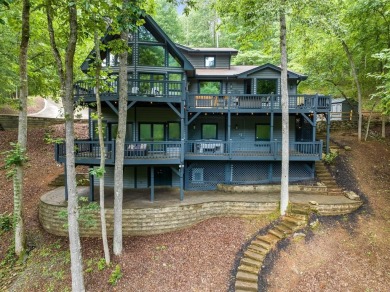 Lake Home For Sale in Dawsonville, Georgia
