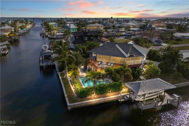Tropical Waterfront Paradise with Endless Charm! Welcome to your - photo 2