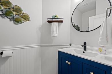 Welcome to 1541 Villena Drive, a beautifully designed home - photo 15