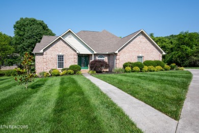 Lake Home For Sale in Loudon, Tennessee