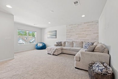 Welcome to 1541 Villena Drive, a beautifully designed home - photo 24
