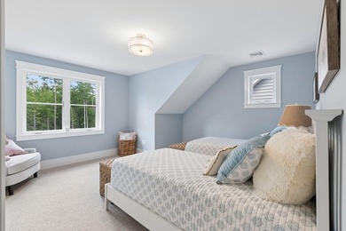 Creekside Crossing offers brand-new, spacious townhomes that - photo 26