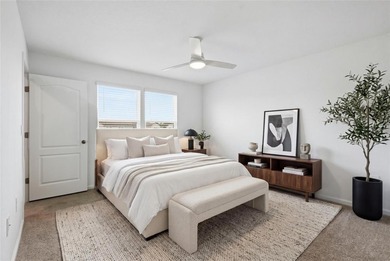 Virtually Staged. Built in 2024 and lightly lived in, very - photo 6