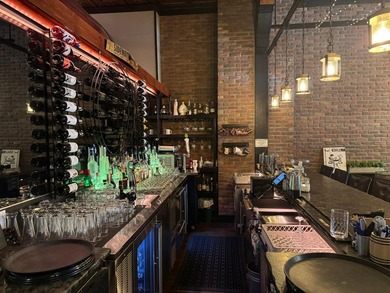 Presenting a rare opportunity to acquire one of downtown - photo 3