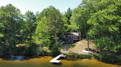 A true Northwoods gem, located on 90' of Beautiful, sandy - photo 3