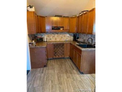 This Is The Deal Of The Year! Beautiful Unit In Mint Condition - photo 4