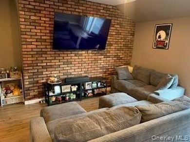 This Is The Deal Of The Year! Beautiful Unit In Mint Condition - photo 9
