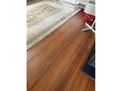 Live and work in this stately *American Four-Square* - photo 24