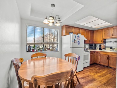 Attractive 21unit apartment complex featuring a mix of 1, 2, and - photo 38