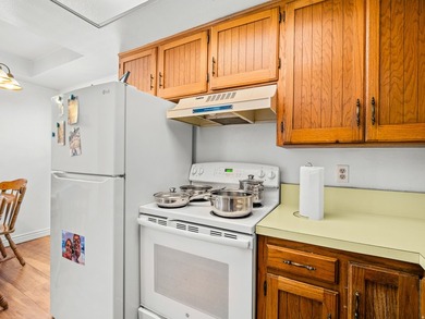 Attractive 21unit apartment complex featuring a mix of 1, 2, and - photo 39