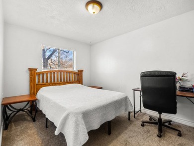 Attractive 21unit apartment complex featuring a mix of 1, 2, and - photo 46