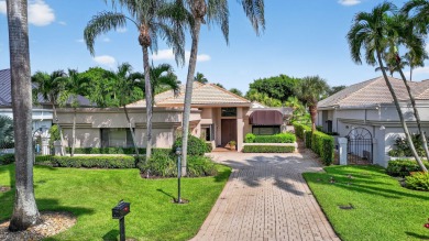 Lake Home For Sale in Boca Raton, Florida
