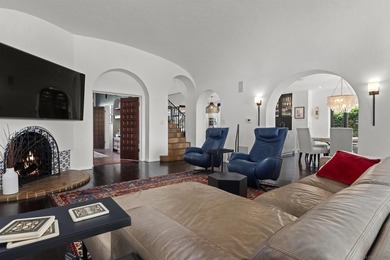 Exceptional 1929 Spanish Revival estate w/private casita - photo 6