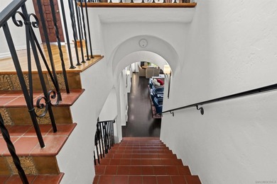 Exceptional 1929 Spanish Revival estate w/private casita - photo 10