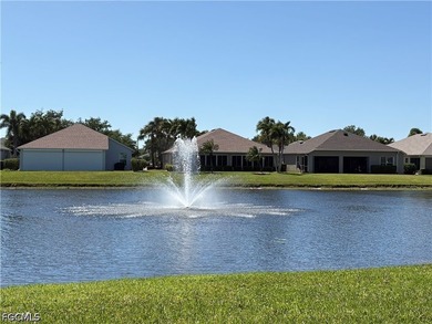 Absolutely gorgeous first floor 2 bedroom, 2 bath + DEN, CORNER - photo 4