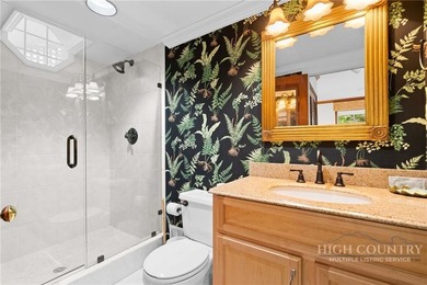 True Blowing Rock Cottage Charm on the Prestigious Blowing Rock - photo 18