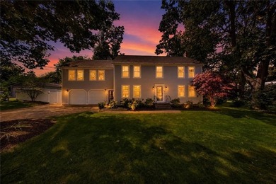 Beautifully updated and thoughtfully designed, this spacious - photo 1