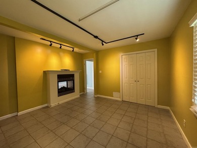 Beautifully updated 3-bedroom, 2.5 bath home in the desirable - photo 22
