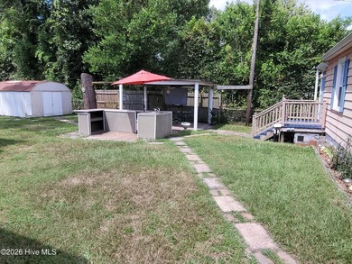 This is a rare and unique property nestled in a beautiful - photo 22