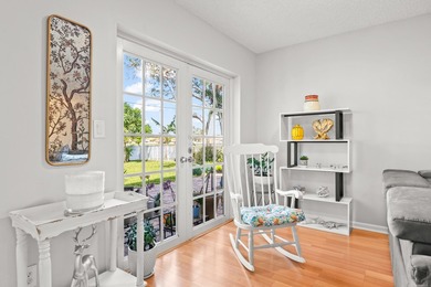 Lakefront 3 bedroom, 2.5 bathroom home located in the gated - photo 24