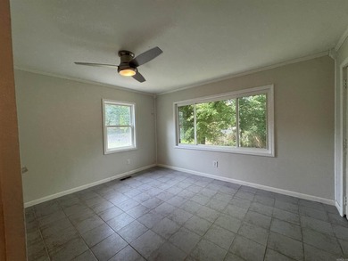 Beautifully updated 3-bedroom, 2.5 bath home in the desirable - photo 27