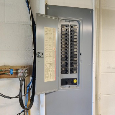 Welcome to 1062 Tiftonia Vew Rd, a pleasant one-owner home with