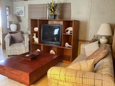 Used as a weekend get away from the mainland, the seller has - photo 8