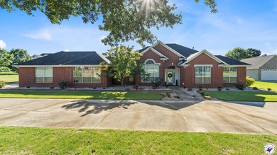 (private lake, pond, creek) Home For Sale in Texarkana Texas