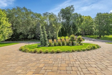 Enjoy the epitome of luxury living on the 16th & 17th hole at - photo 17