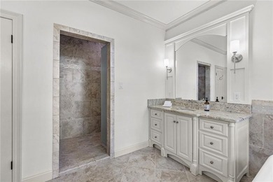 Private gated entrance, 4 sprawling acres, and 108 feet of lake - photo 19