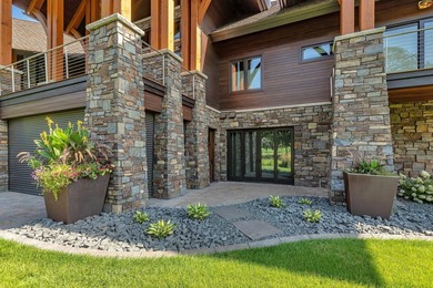 Enjoy the epitome of luxury living on the 16th & 17th hole at - photo 24