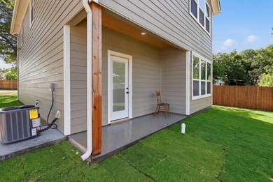 With 3 bedrooms, 2.5 baths, and a dedicated office, this - photo 32