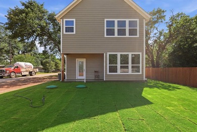 With 3 bedrooms, 2.5 baths, and a dedicated office, this - photo 34