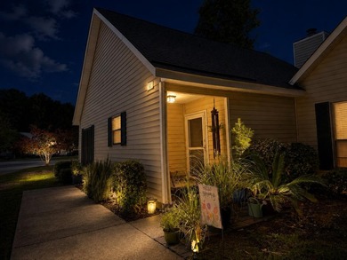 Welcome to 923 E Estates Boulevard, a charming single-story - photo 5