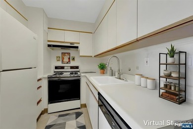 Contact Debra Jacobs or Halley Natkin Coldwell Banker Fort Lee - photo 7
