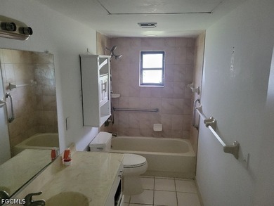 HUGE PRICE REDUCTION!!BUY NOW!!! Amazing 2BR/2BA Pool Home - photo 5