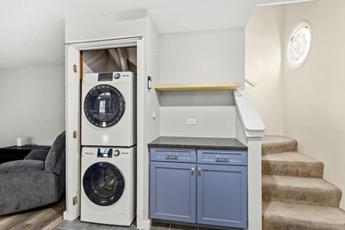 Dover condo living under $300K! Charming ground floor entry - photo 12