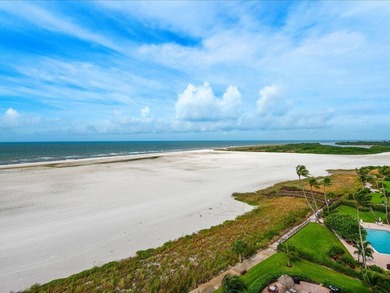 Ocean front! Feel the balmy breezes, revel in the crimson - photo 18