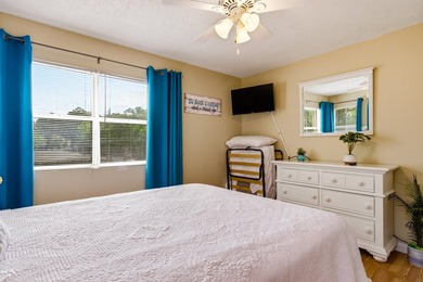 Just a short walk to the beach, this 2-bedroom, 2-bath condo - photo 20