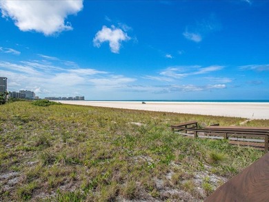Ocean front! Feel the balmy breezes, revel in the crimson - photo 23