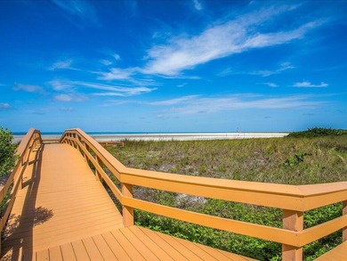 Ocean front! Feel the balmy breezes, revel in the crimson - photo 24