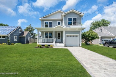 New Construction!! Stunning Shore Oasis less than one mile to - photo 3