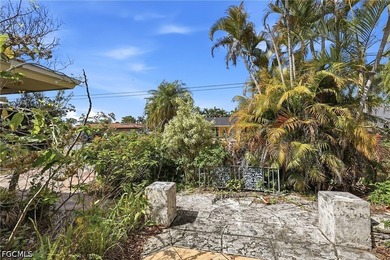 AMAZING OPPORTUNITY to own in highly desirable Yacht Club Colony - photo 7