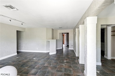 AMAZING OPPORTUNITY to own in highly desirable Yacht Club Colony - photo 8