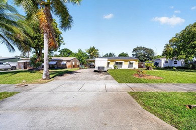 Authentic mid-century CBS home featuring 3 bedrooms, 1.5 - photo 1