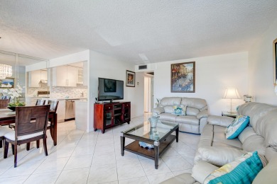 Lakes at Century Village Condo For Sale in Boca Raton Florida