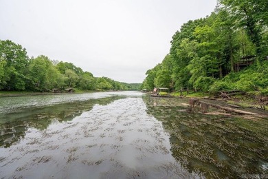 Discover your private river retreat on the majestic Little Red - photo 7