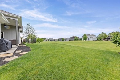 GOLF COURSE BEAUTY! This Exquisite Emery 1.5 Story by James - photo 3