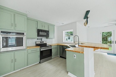 Beautiful new construction home featuring 3 bedrooms and 2.5 - photo 7